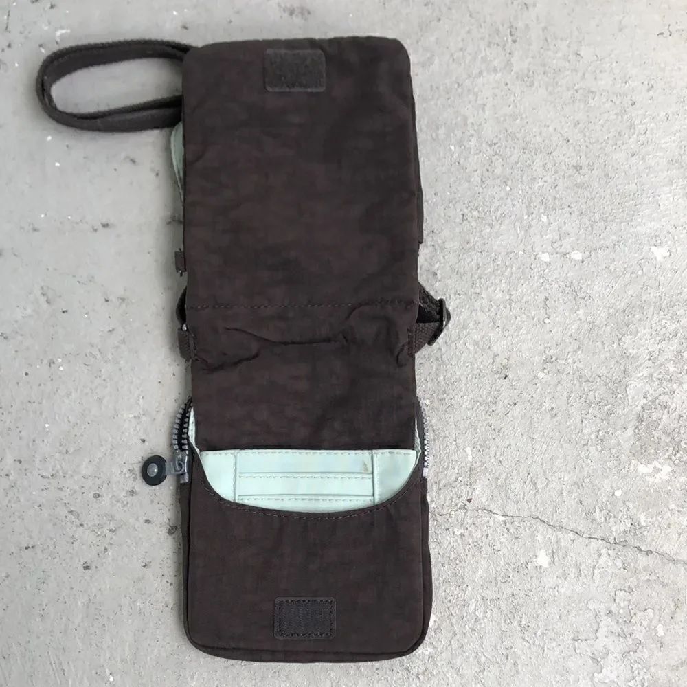 Kipling Crossbody - Picture 5 of 7